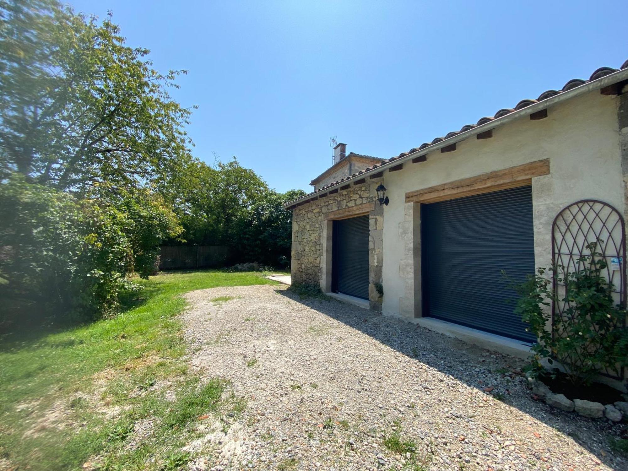 Bien Plus Qu'Une Chambre D'Hote Un Lodge Avec Kitchinette Terrasse Et Jardin Prive Clos Lasserre  外观 照片